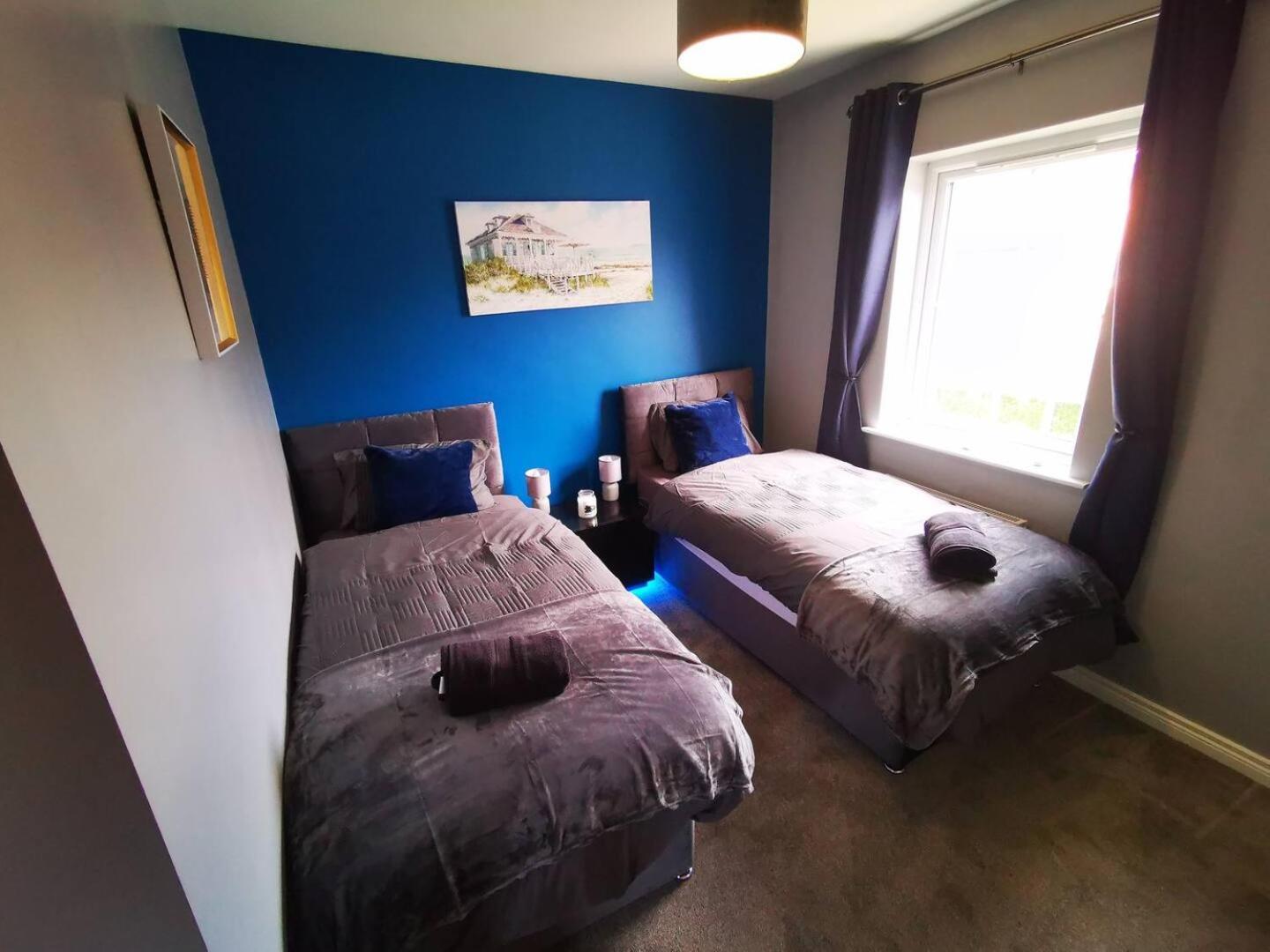 3Br Cosy Modern Stay ベルファスト エクステリア 写真